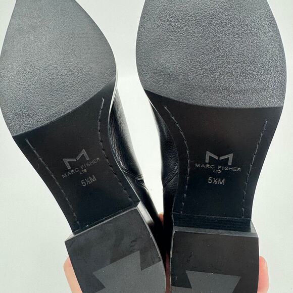 NWOB Marc Fisher Womens Yale Pointed Toe Chelsea Boots Faux Leather Black US 5.5 - Picture 10 of 10